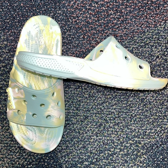 CROCS TieDye Slides with Jibbitz M8 W10 Like New - Picture 5 of 6